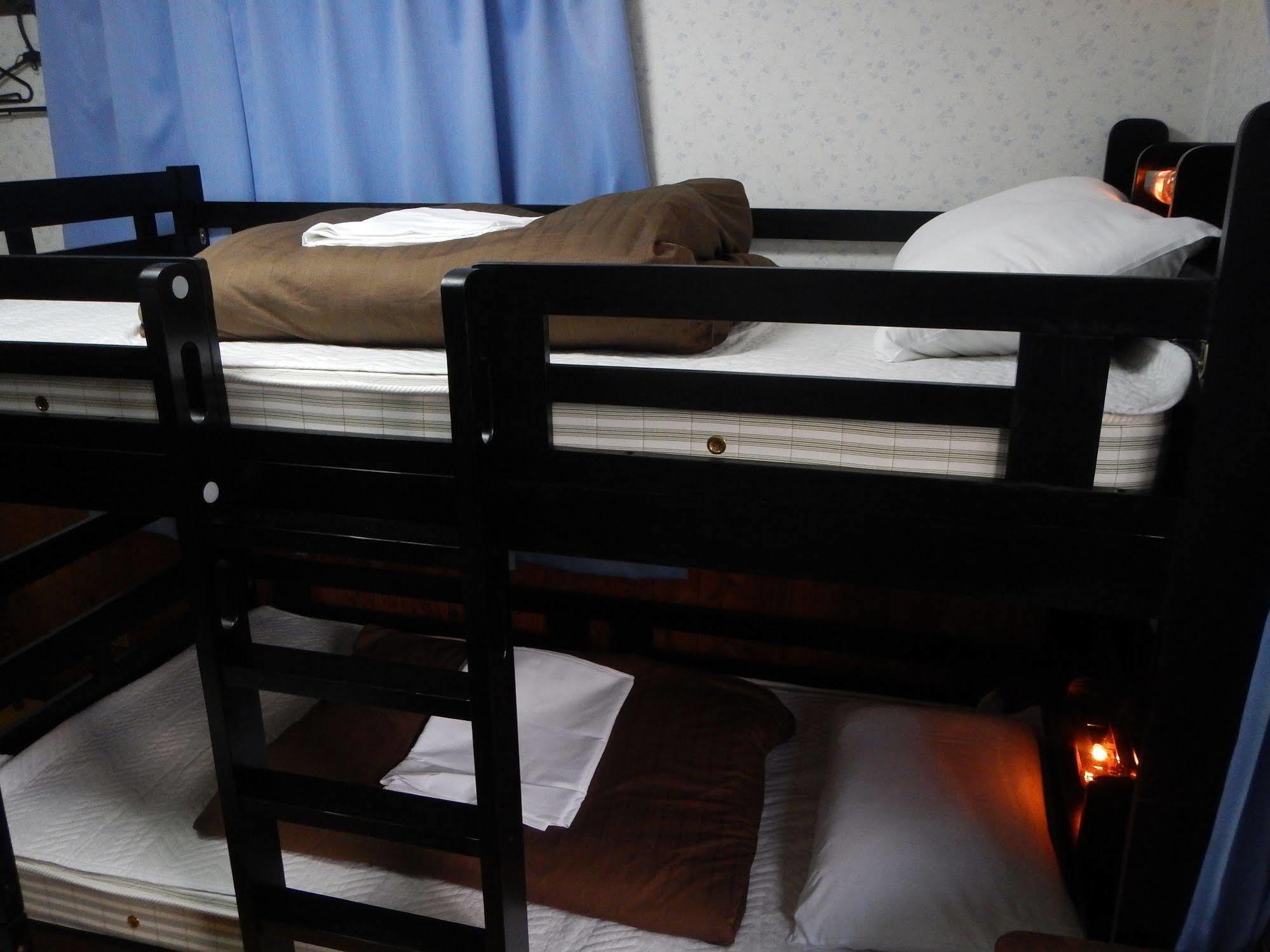 Mt Hakuba Backpackers Hostel エクステリア 写真